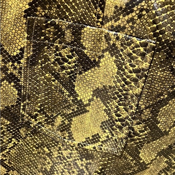 NWT BAUM UND PFERDGARTEN Yellow Snake Print Jacket - Picture 11 of 12